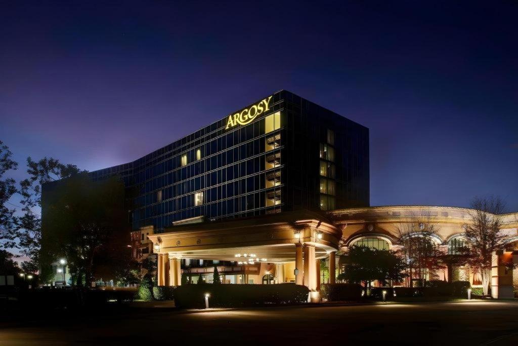Argosy Casino Hotel & Spa Riverside Eksteriør bilde