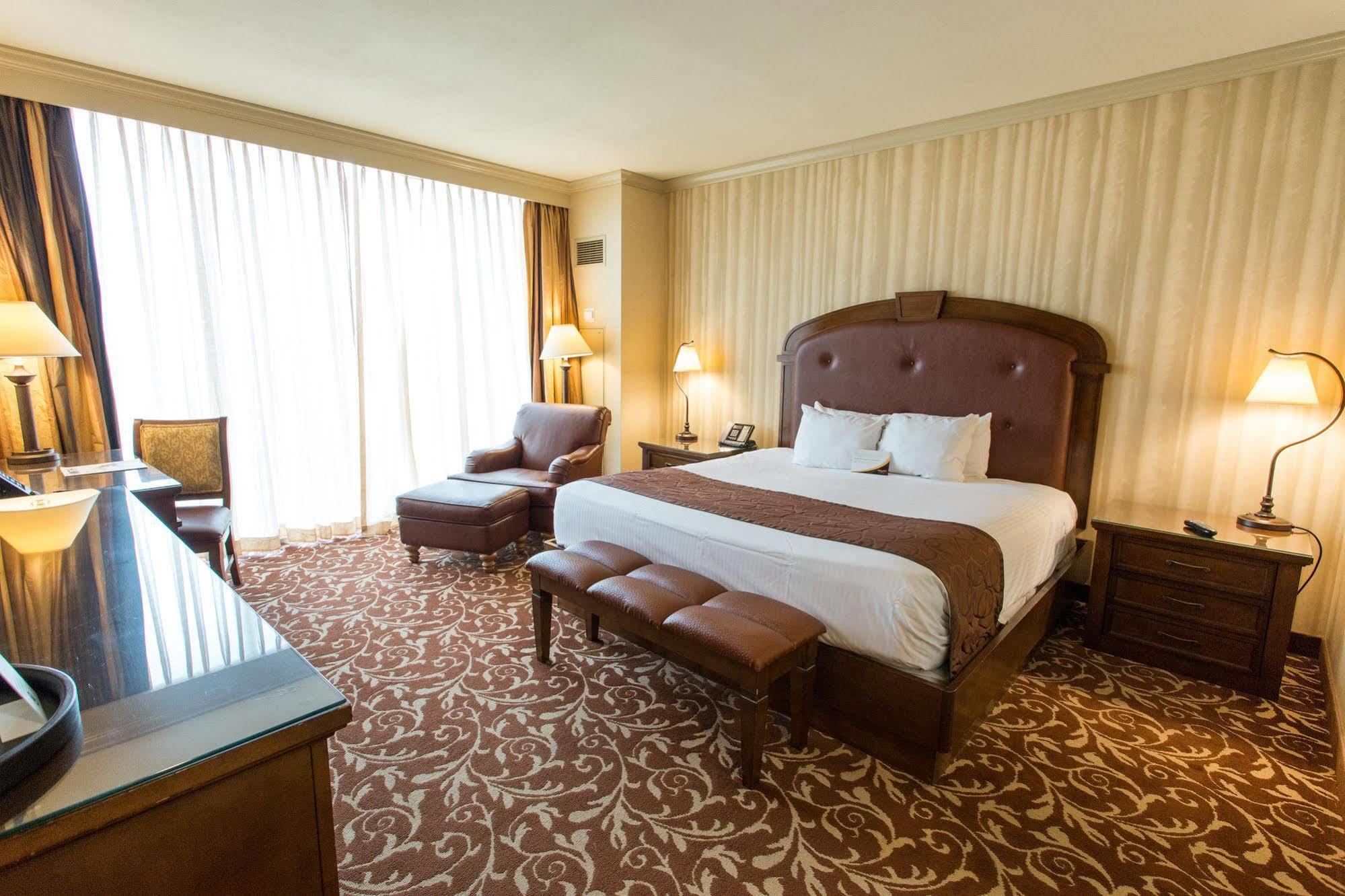 Argosy Casino Hotel & Spa Riverside Eksteriør bilde