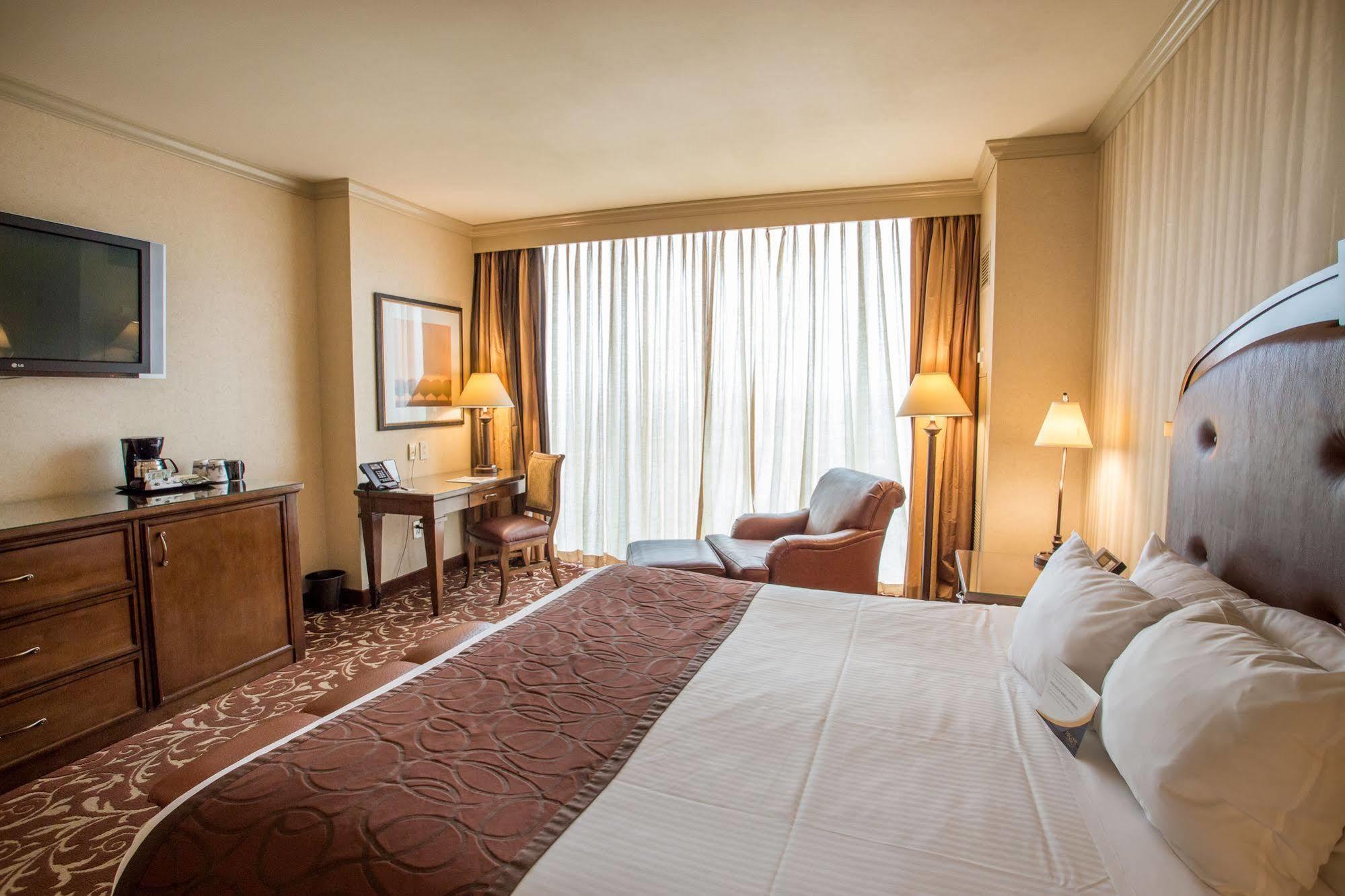 Argosy Casino Hotel & Spa Riverside Eksteriør bilde