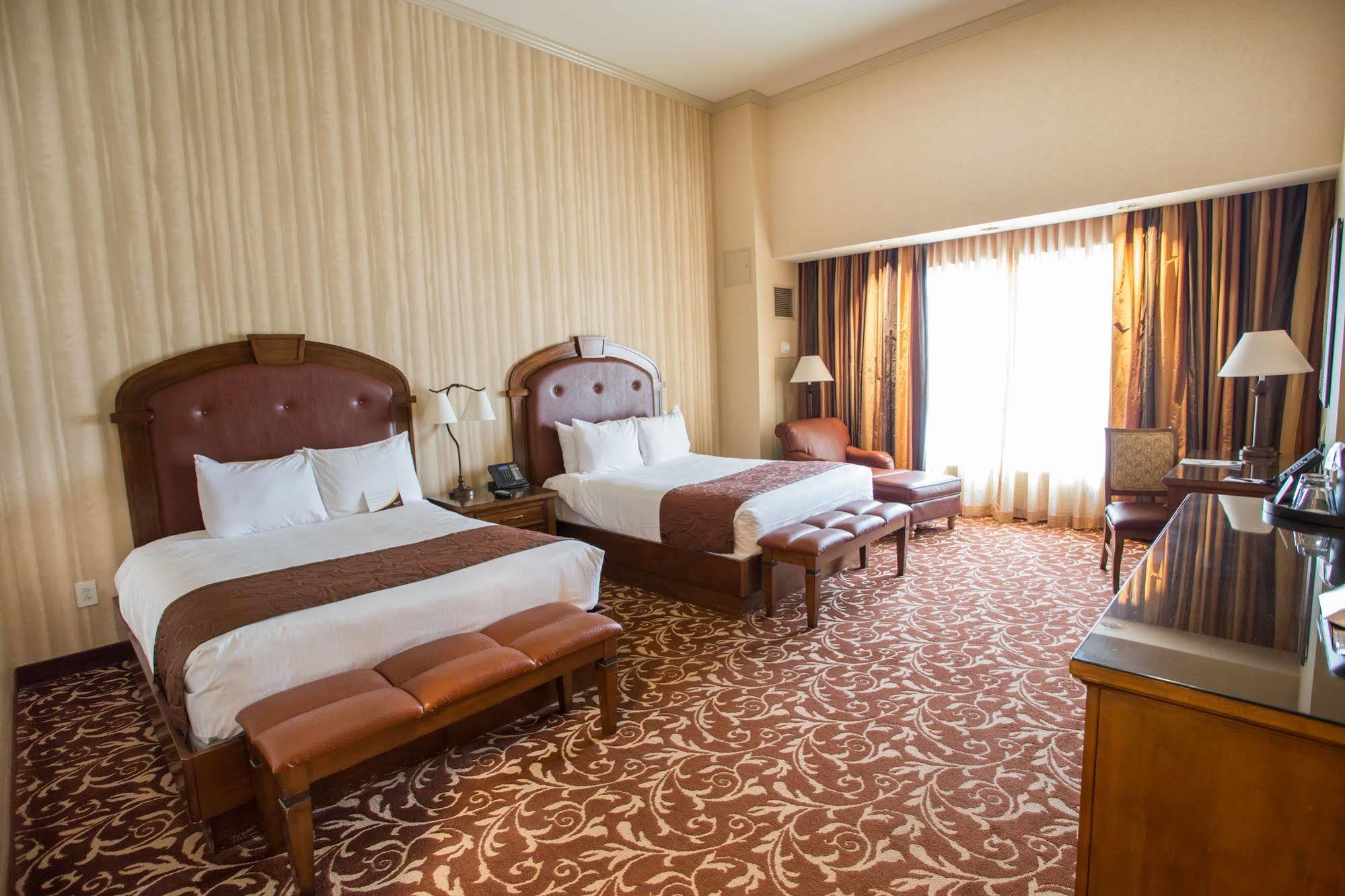 Argosy Casino Hotel & Spa Riverside Eksteriør bilde